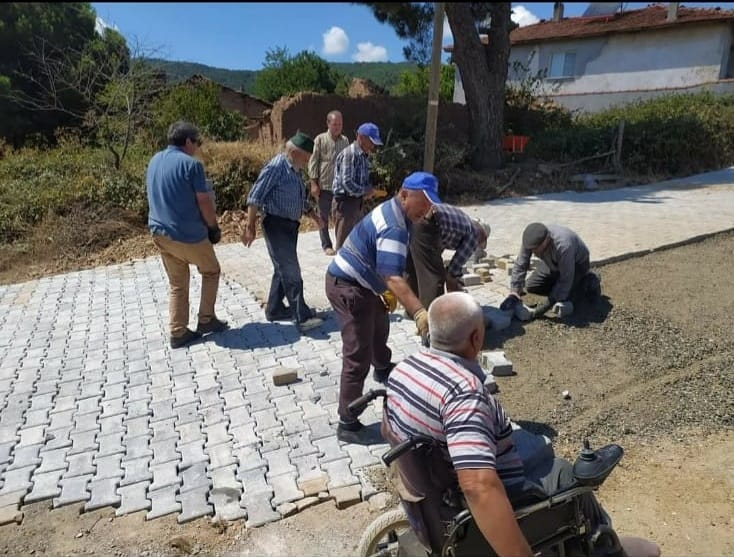 Balya’da Belediye ve Köylüler Dayanışma İçinde (5)