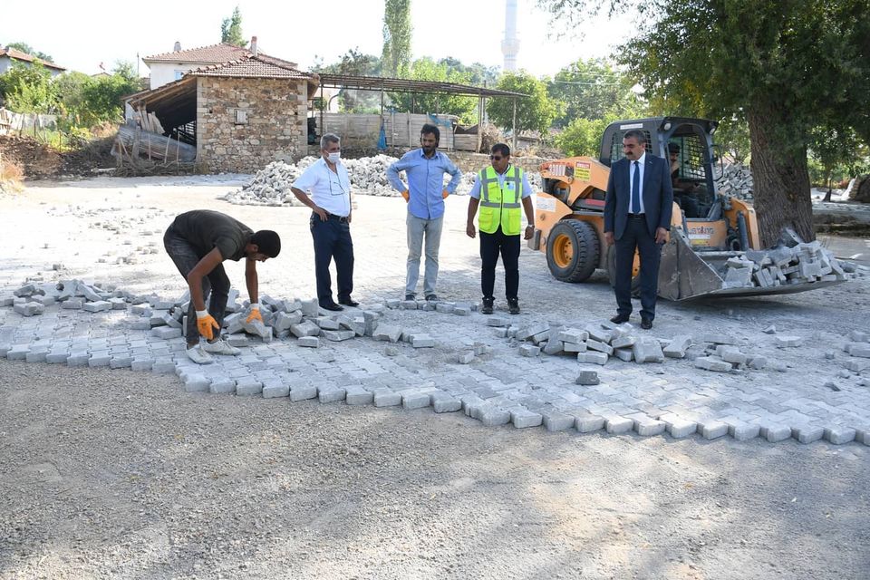 orhan-gaga-halkin-arasinda (2)