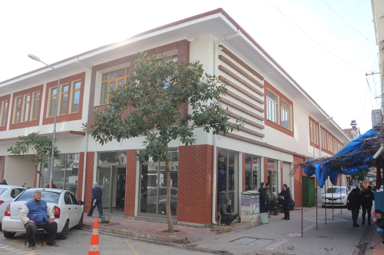 Edremit, Gençlik ve Kültür Merkezine Kavuşuyor (1)