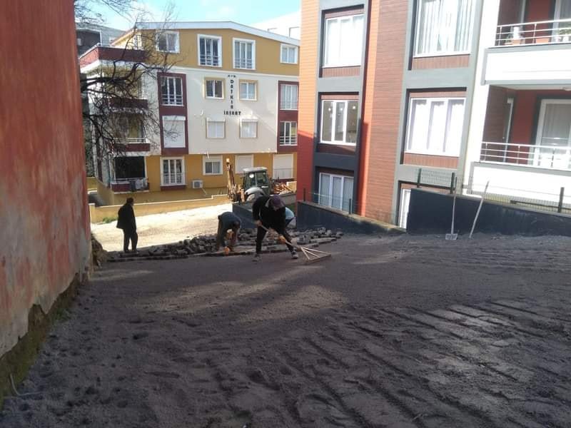 Küçükkuyu Belediyesi Çalışmalarına Hız Kesmeden Devam Ediyor (3)