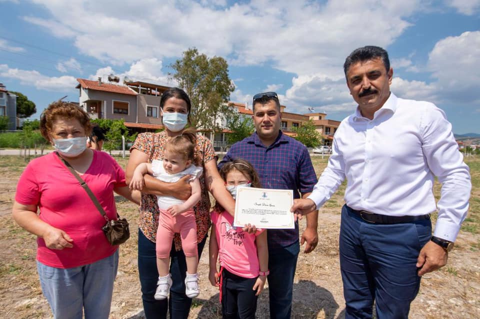 Dikili’de Her Çocuk Ağacı ile Büyüyor (2)