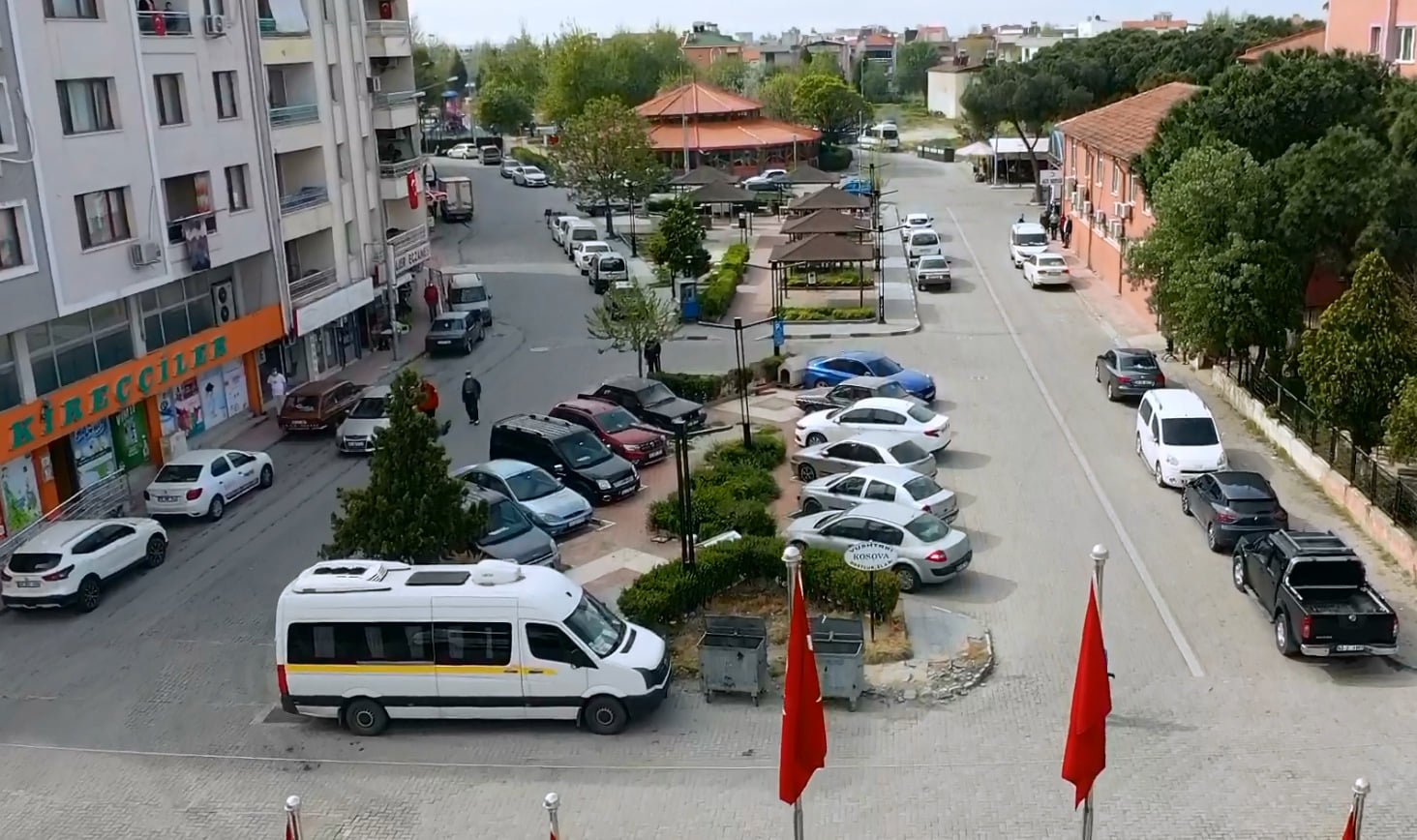 Saruhanlı Belediyesi Sağlıkçı Anıtı Yapılacak Alanda Çalışmalara Başladı (3)