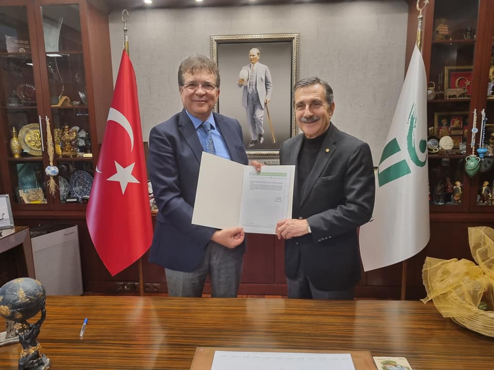 Tepebaşı Belediye Başkanı Ahmet ATAÇ'ı Makamında Ziyaret Ettik (1)