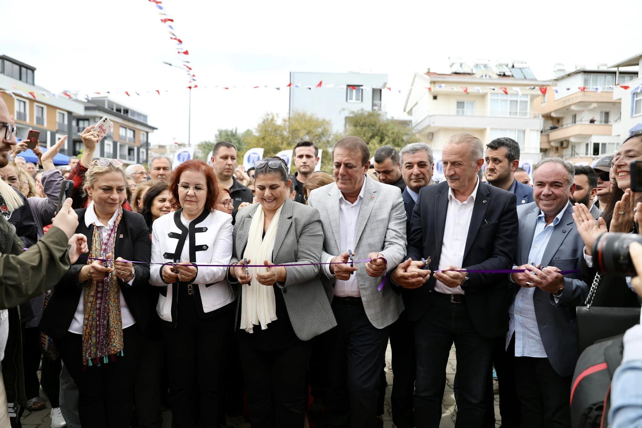 Didim’in İlk Kadın Aile Danışma Merkezi Açıldı (1)